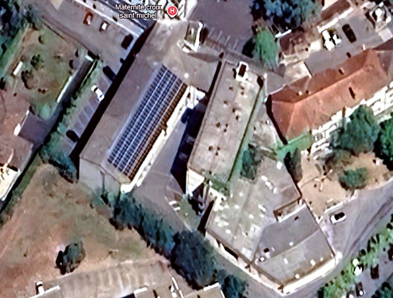 Installation panneaux solaires Clinique Boyer Montauban 2011 BOMATECH